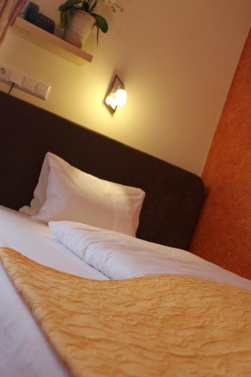 Hotel-Pension Das Platzl Schladming Pokoj fotografie